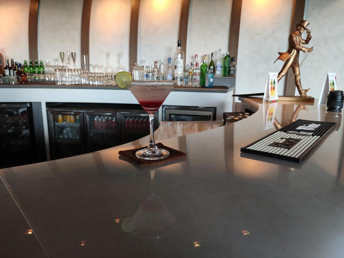 Taj Damdama & Spa, Gurugram Resort Gurgaon