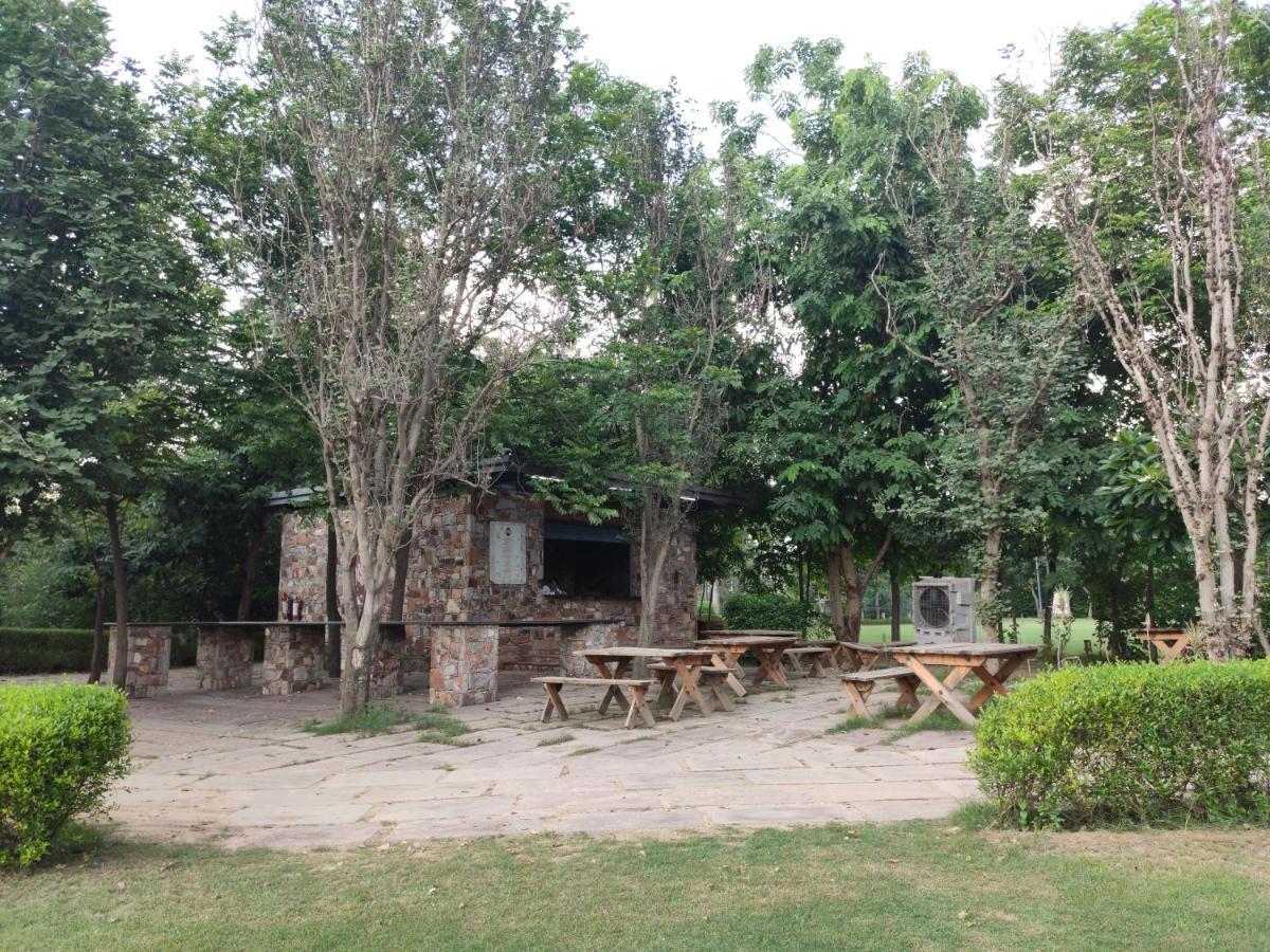 Taj Damdama & Spa, Gurugram Resort