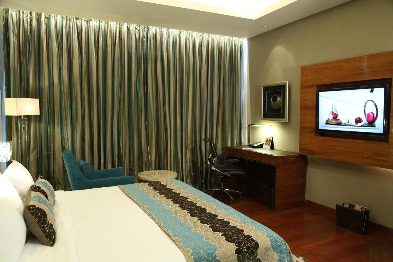 Taj Centre Gurugram Hotel 5*