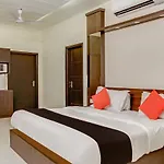 Capital O 29756 Golf View