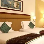 Dlf City Club