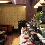 Hotel Crossroads