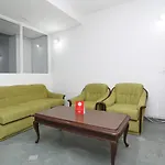 Oyo 11383 Hotel Go Rooms