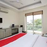 Capital O 1007 Hotel Villa 24