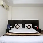 Capital O 1007 Hotel Villa 24