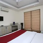 Capital O 1007 Hotel Villa 24