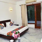Fabhotel Premium