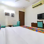 Fabhotel Tipssy Inn 020