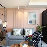 Maison 42- Onetreestays