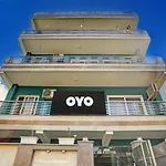 Oyo Flagship Hotel Medanta Star Lb Residency Unitech