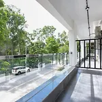 Bedchambers Luxe Apartments - Mg Road