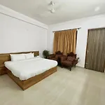 Cozy Room With No Restrictions