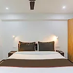 Super Townhouse Cloud Bay