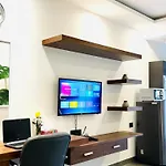 Bluo Studio1 Dlf Cybercity - Balcony, Gym Tt, Lift
