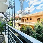Bluo Studio1 Dlf Cybercity - Balcony, Gym Tt, Lift