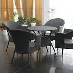Aura Luxury Studio I Couple Friendly I Near Golf Course Road, Sector 57, Gurgaon