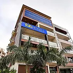 Fabhotel Grace Inn