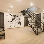 Tipsyy Inn 003