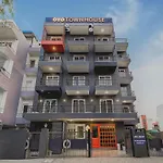 Townhouse Golf Course Road