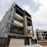 The Lodgers Luxury 1 Bhk Serviced Apartment Near Golf Course Road Gurugram