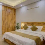 The Lodgers Luxury 1 Bhk Serviced Apartment Near Golf Course Road Gurugram
