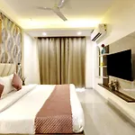 Limewood Stay 1Bhk Apartments Near Huda Metro And Fortis Hospital