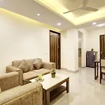 Limewood Stay 1Bhk Apartments Near Huda Metro And Fortis Hospital
