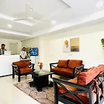 Olive Service Apartments - Golf Course Road