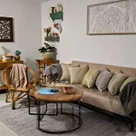 Erik - Studio Apt, Free Parking & Wi-Fi