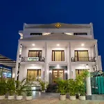 Hotel Imperial Park Sector 45