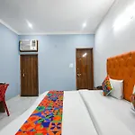Fabhotel Wonderland Studio Rooms