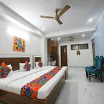 Fabhotel Wonderland Studio Rooms