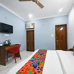 Fabhotel Wonderland Studio Rooms