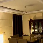 Animal Lovers Cozy Paradise In Sector 49 Gurgaon