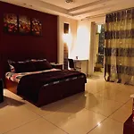 Animal Lovers Cozy Paradise In Sector 49 Gurgaon