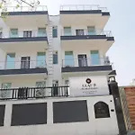 Hotel Leaf 9, Cyber City Near Ambience Mall
