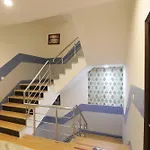 Hotel Leaf 9, Cyber City Near Ambience Mall