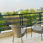 Zen Suites - Golf Course Road Gurgaon