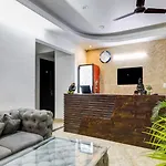 Hotel Viraj