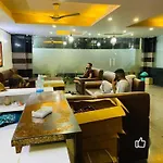 Basra Hotel , A Unit Of At Manpower Services