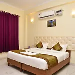 Vardaan Residency
