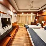 Platinum Palace Medanta Medicity
