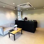 Bk Studio And Rooms Near Huda City Centre