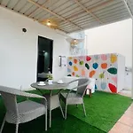 Bluo Penthouse - Dlf Cybercity, Bathtub Terrace Garden #Staycation