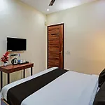 Hotel O Royal Hotel