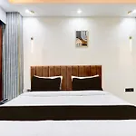 Super Hotel O Sector 43 Gurgaon