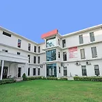 Collection O Rajvanshi Paradise