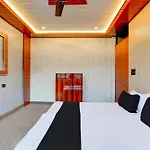 Hotel O Royal Hospitality