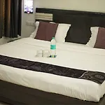 Aura Suites