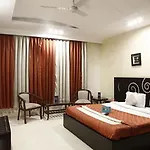 Fabhotel Golf Course Road